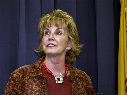 2 Albuquerque officers charged with murder in March shooting