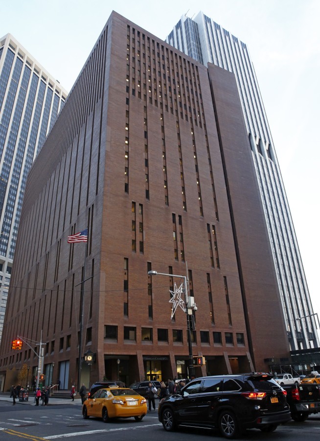 National Enquirer parent explores possible sale of tabloid