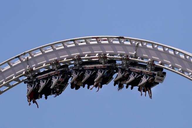 Activist investor group that includes Travis Kelce aims to revive struggling Six Flags