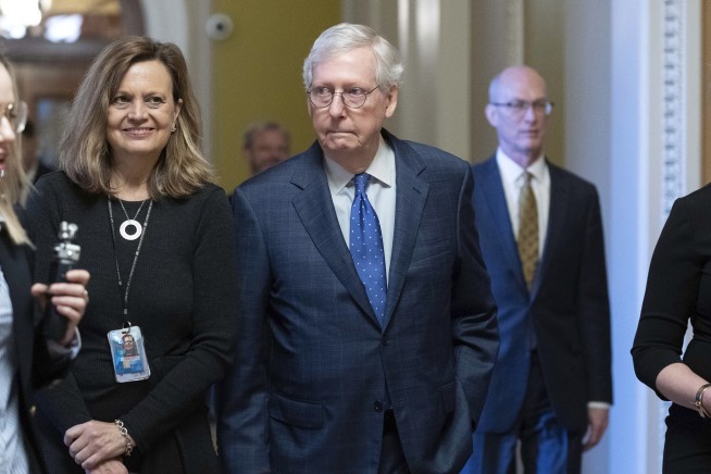McConnell celebrates milestone as Senate Dems retain power