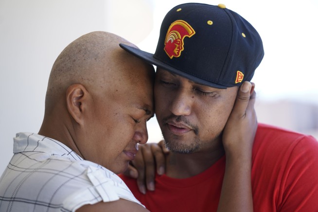 Hawaii wildfire victims made it just blocks before becoming trapped by flames, report says