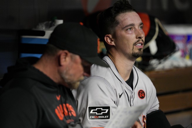 Giants' Blake Snell throws 1st career no-hitter in 3-0 win over the Reds