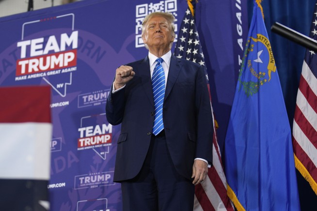 Trump stays on Illinois' ballot as the election board says it lacks power to remove him over Jan. 6