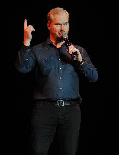 Springsteen auctions guitars, lasagna for veterans