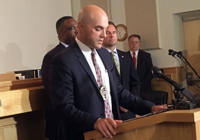 The Latest: Bodies of Colorado family found on oil property