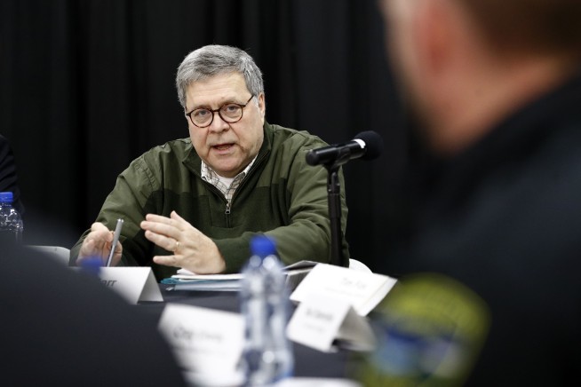 House Oversight panel sues Barr, Ross over census documents