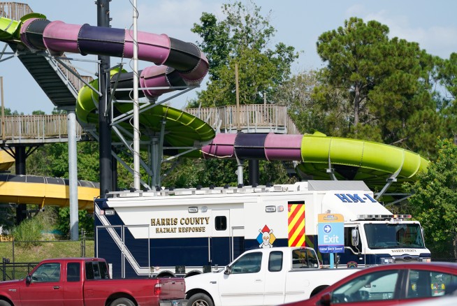 Dozens treated after chemical leak at Texas water park