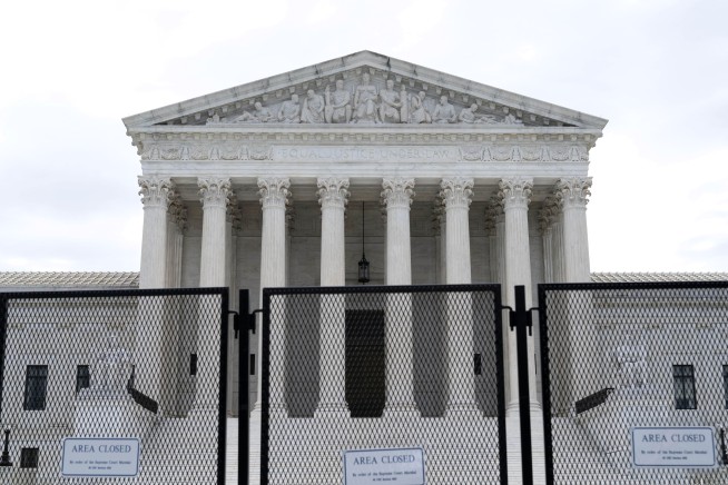 Supreme Court rules out suing police for Miranda violations
