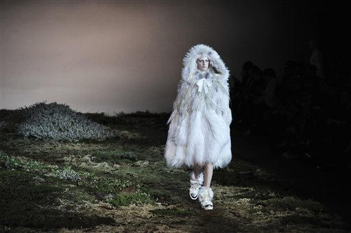 Keira Knightley, Rihanna hit Chanel's supermarket