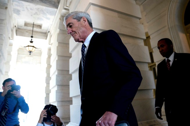 Senate committee OKs bill to safeguard special counsel