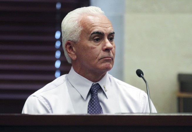 Casey Anthony's dad injured in car accident