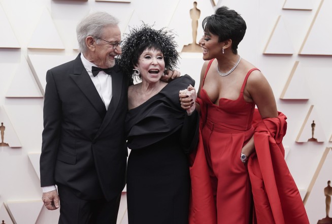 'Dune' wins four Oscars as Academy Awards start off-camera