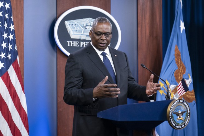 Biden: Troops will stay in Afghanistan to evacuate Americans