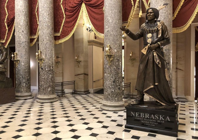 Harvard returns Standing Bear's tomahawk to Nebraska tribe