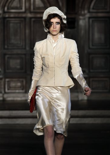 Scott, Jagger's designer girlfriend, found dead