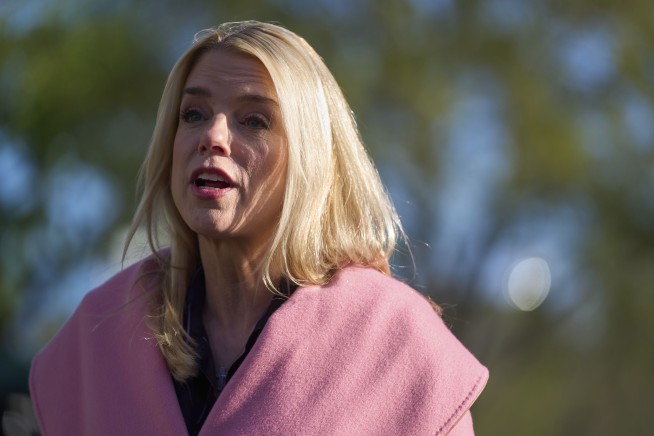 Justice Department says it will resume practice of obtaining reporters' records in leak inquiries