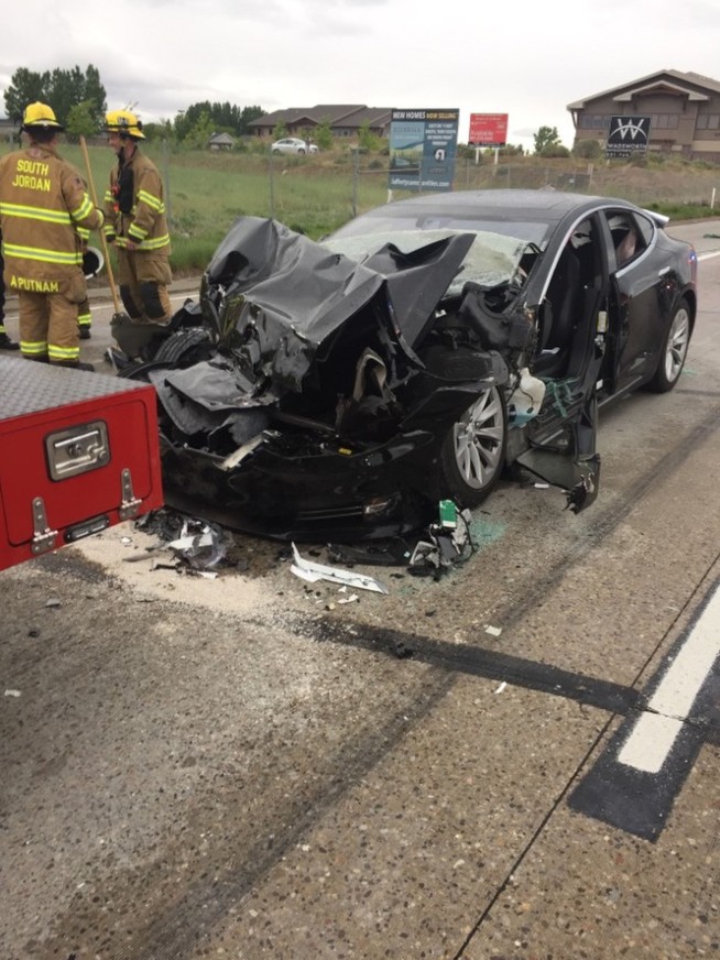 Police probe whether Autopilot feature was on in Tesla crash