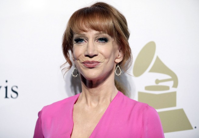 Kathy Griffin apologizes for Trump photo: 'I went too far'