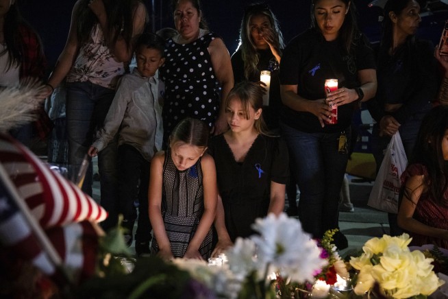 $250K reward offered as detectives search for assailant who shot Los Angeles County sheriff's deputy