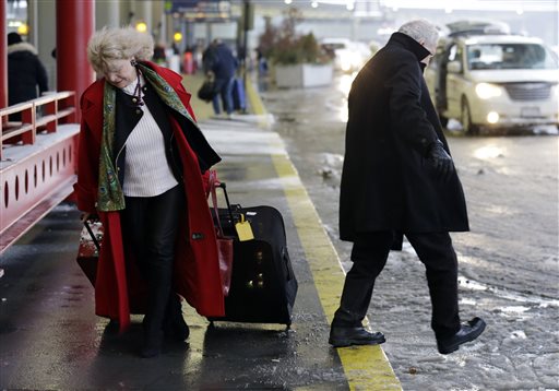 'Polar vortex' pushes subzero temps into Midwest