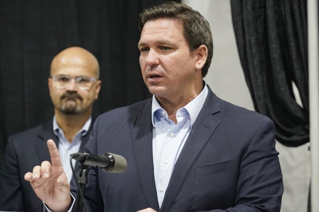 Judge blocks Florida governor’s order banning mask mandates