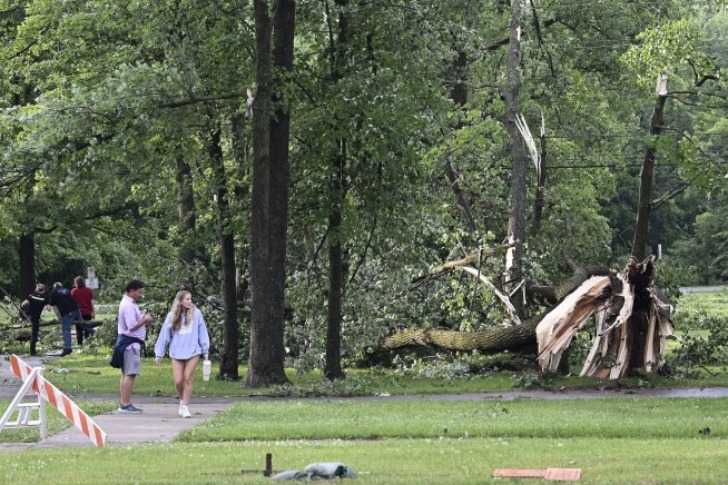 Tornadoes touch down across US, killing toddler in Michigan and injuring 5 in Maryland