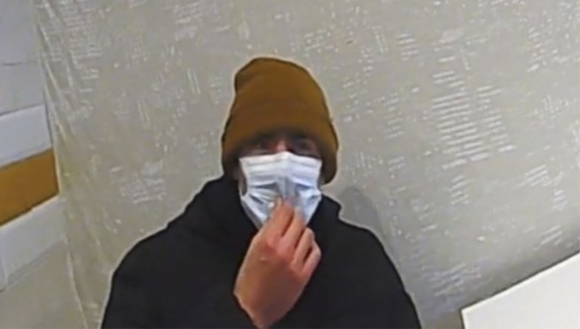 Suspect in the killing of UnitedHealthcare’s CEO struggles, shouts while entering courthouse