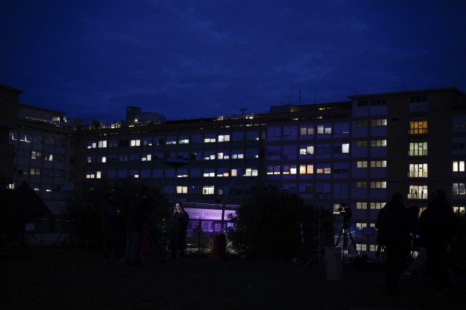 Pope will remain hospitalized as doctors treat a complex respiratory tract infection, Vatican says