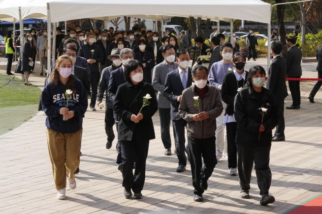 S. Koreans ashamed over safety failures in Halloween tragedy