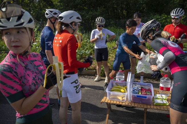 Pandemic fuels sports biking boom in cycling nation China