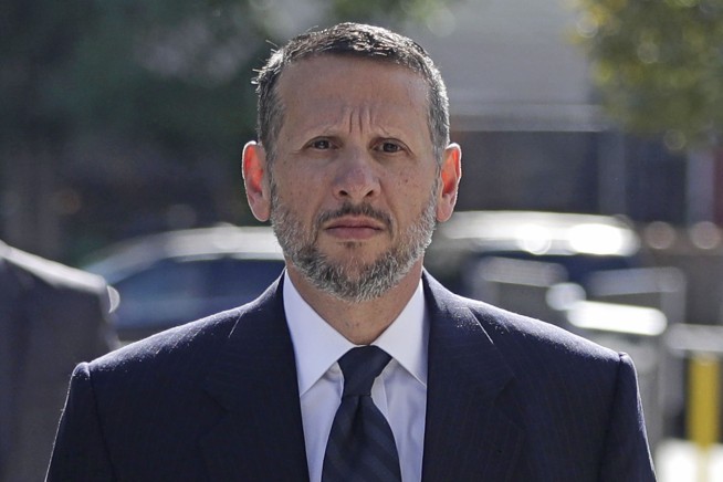 Former Christie ally, 'Bridgegate' mastermind avoids prison