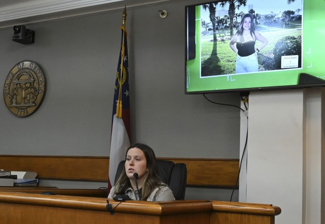 Trial begins for the man accused of killing Georgia nursing student Laken Riley