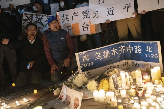 Hundreds at Harvard, NYC, Chicago protest China's actions