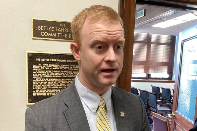 Alaska House censures GOP lawmaker over child abuse comments