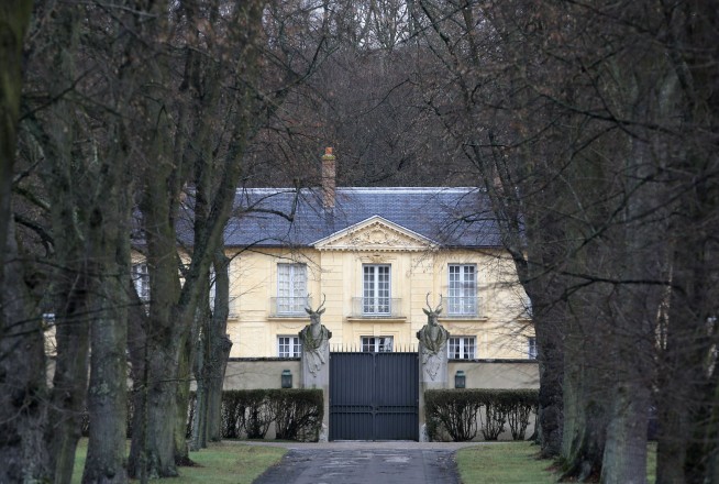 France's Macron blames his COVID on negligence, bad luck