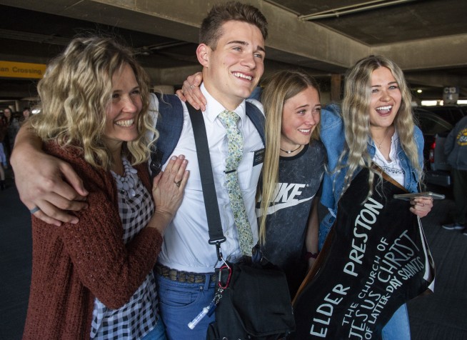 Mormons chided for airport welcoming of missionaries