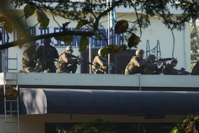 Guatemala declares state of siege after gang violence kills 7 police officers