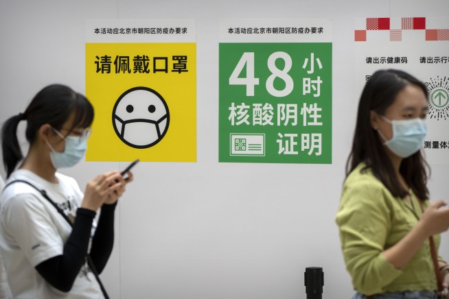 As leaders meet, Chinese hope for end to 'zero-COVID' limits