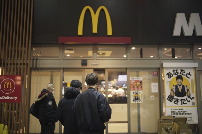 McDonald's apologizes for global system outage that shut down some stores for hours