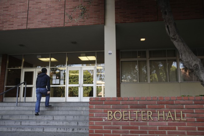 LA universities quarantine over 900 after measles exposure