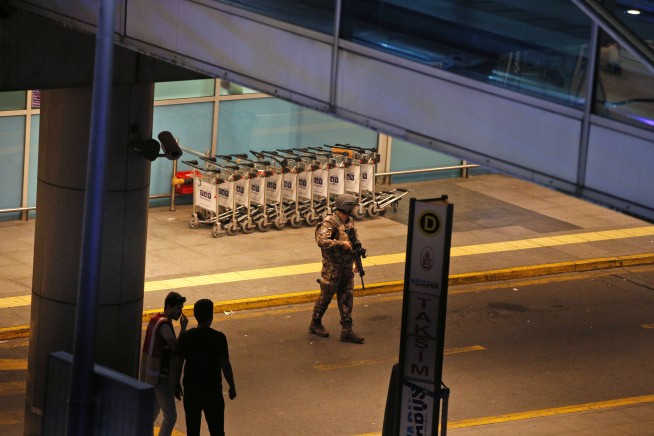 Suicide bombers target Istanbul airport, killing at least 28
