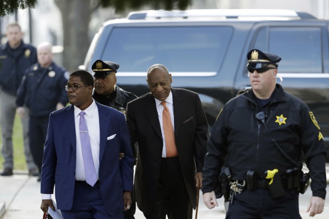 Bill Cosby lawyer attacks accuser as prosecutors build case