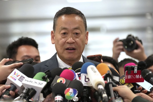 Several injured passengers on turbulence-hit Singapore flight need spinal surgery, hospital says