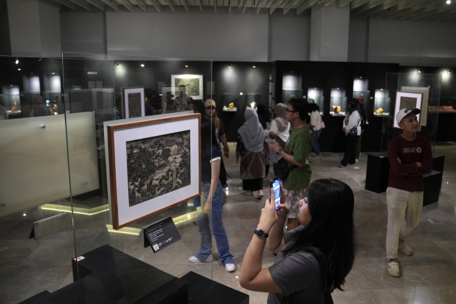 Indonesia showcases returned artifacts it had sought for decades from the Netherlands