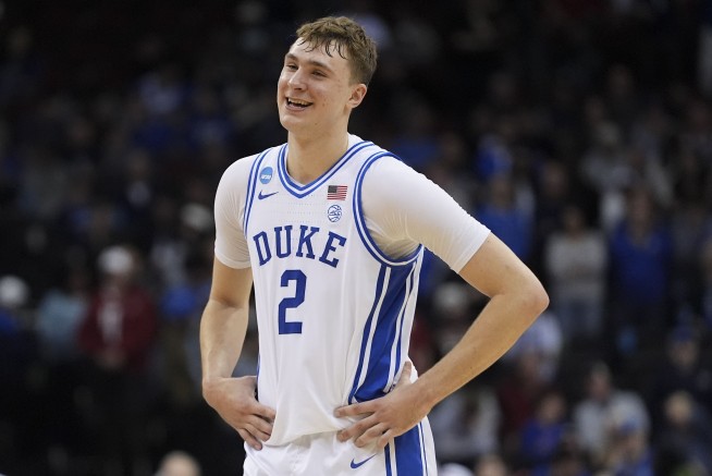 AI vs. pro gambler's $1 million March Madness bet coming down to Duke and Houston