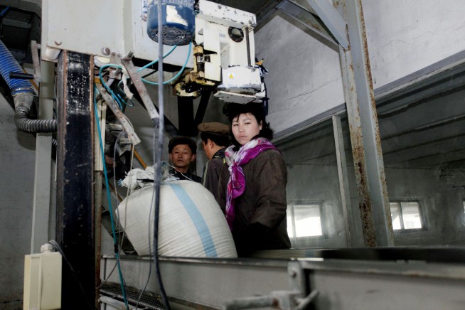 AP PHOTOS: North Koreans hunker down in loyalty campaign