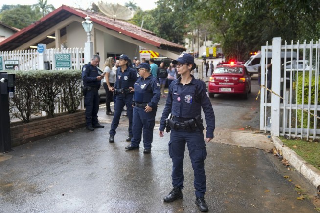 Rescuers retrieve remains of all 62 passengers in Brazil plane crash. Families gather in Sao Paulo