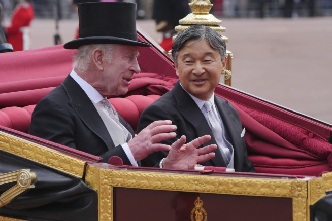 Britain's King Charles III welcomes the visiting Japanese emperor and empress