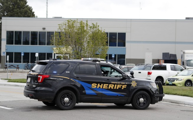 At least 2 handguns used in school shooting near Columbine