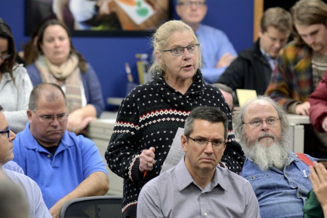 School district: Free-speech protects those in viral photo